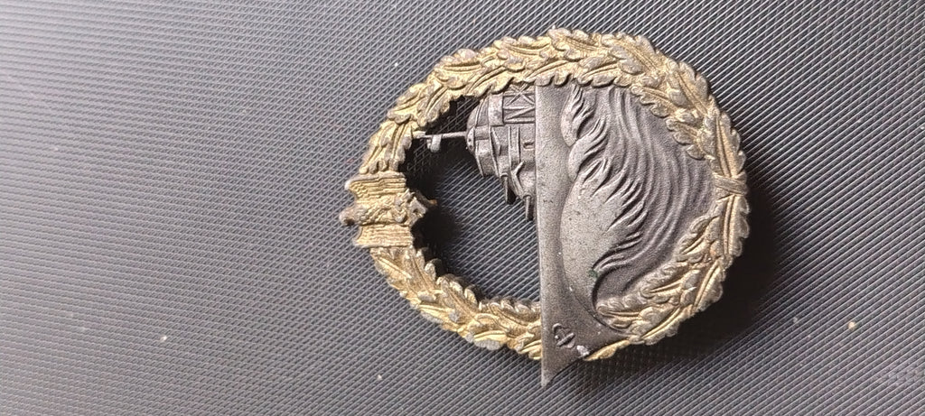A German Kriegsmarine Destroyer War Badge